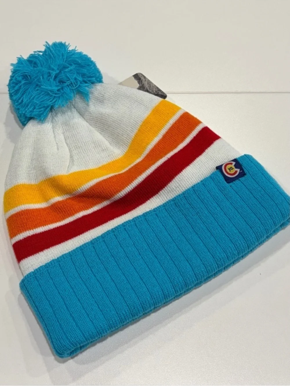 YoColorado Adult Fader Beanie Winter Hat Colorado White Blue NWT Soft Acrylic